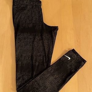 NIKE TIGHTS/LEGGINGS